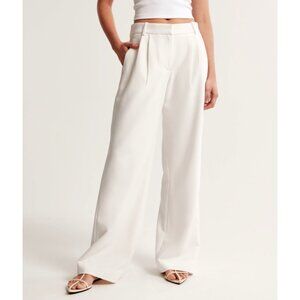 NWT Abercrombie SHORT Sloane Low Rise Wide Leg Pants Cream Size 24
